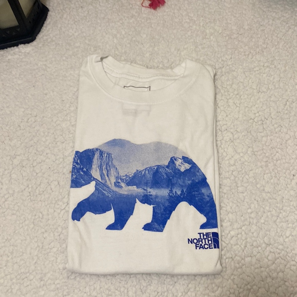 North Face woman t-shirt
